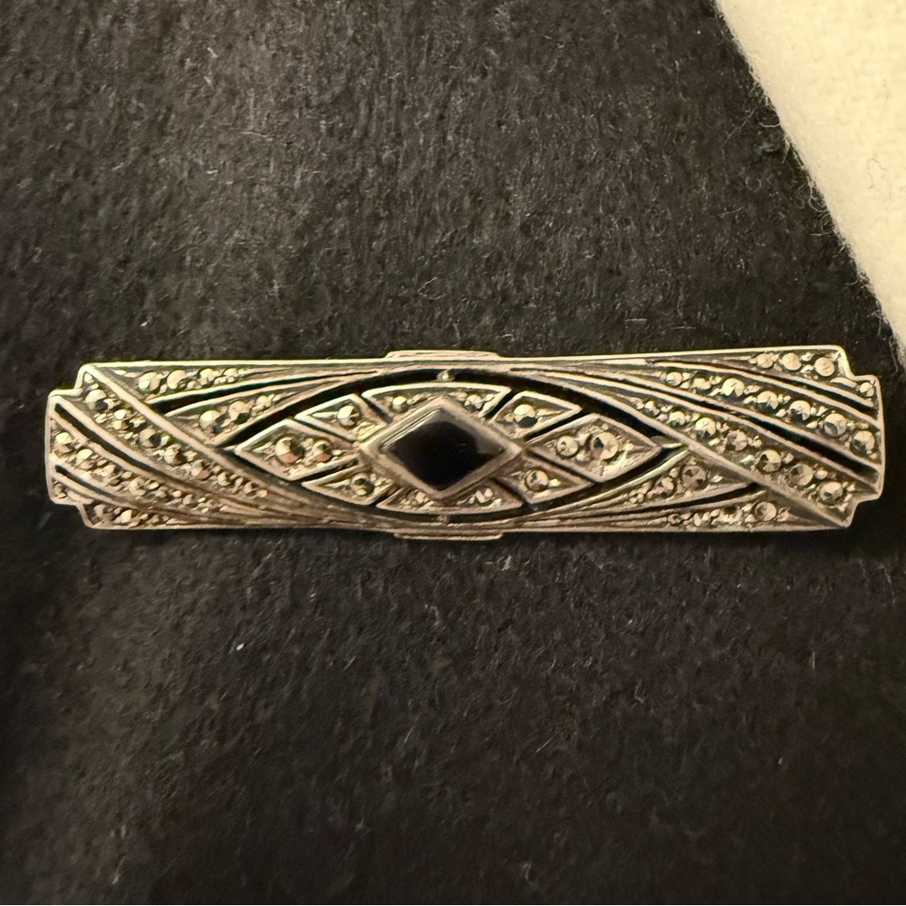 Vintage Sterling Silver Geometric Bar Pin Brooch with black Onyx